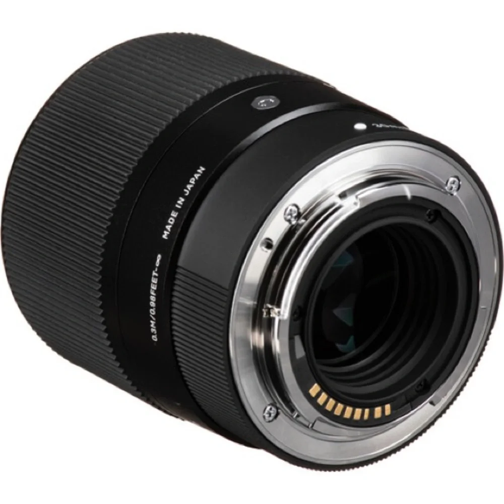 NEW. Sigma 30mm f1.4 DC DN Contemporary Lens